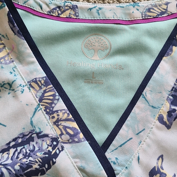 Healing Hands PL scrub top - Picture 6 of 8